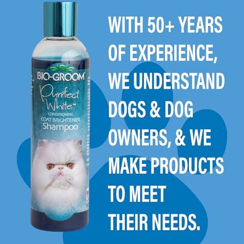 Bio-Groom 236 ml cat shampoo bottle size comparison angle