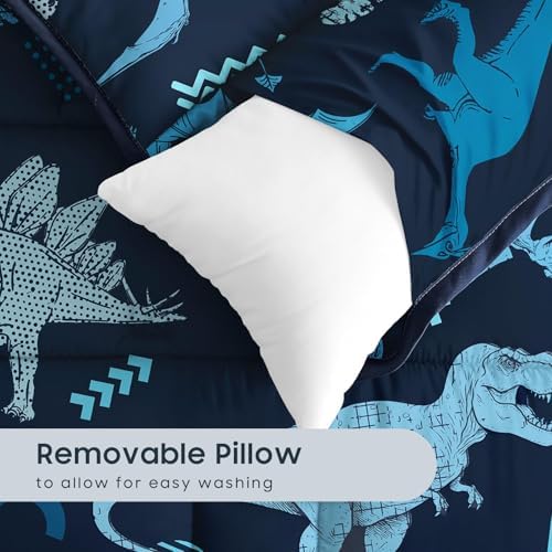 Wake In Cloud dinosaur nap mat highlighting the built-in clear name card identification pocket