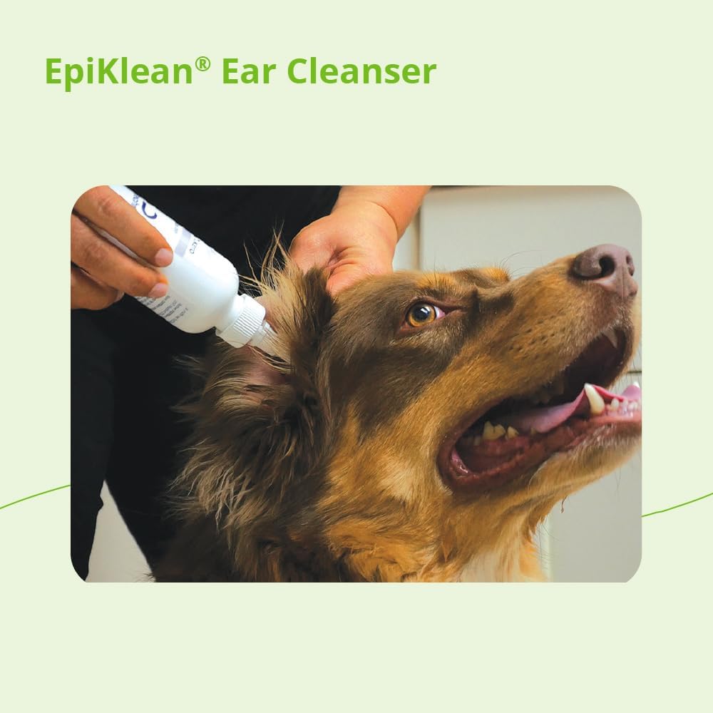 Professional veterinary ear cleaning solution for pets