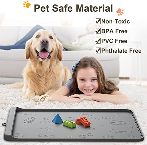 Silicone dog mat with residue collection pocket