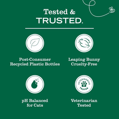 Natural plant based aloe and chamomile cat grooming spritz