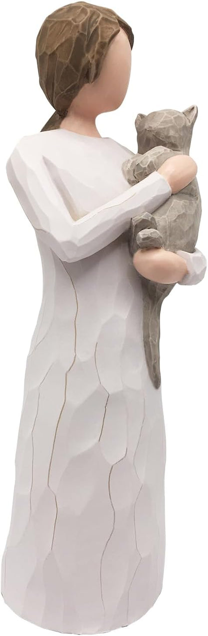 FRUMOASA premium resin cat memorial statue placed elegantly on a living room shelf