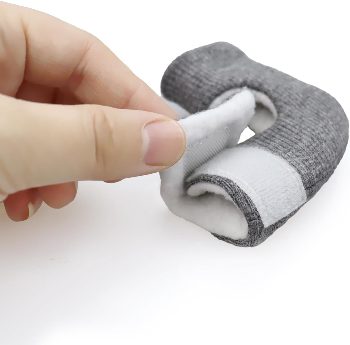 Soft cotton lining of kitten hock protective socks