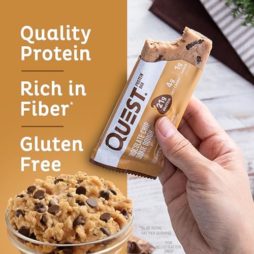 Back of Quest nutrition bar package with ingredients and macros