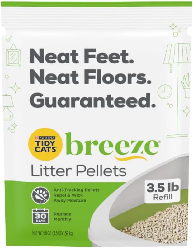 Close up of Tidy Cats Breeze ninety-nine percent dust free anti tracking pellets bag