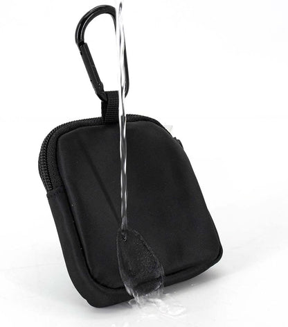 COOWONE tactical dog walking bag close-up detailing water droplets repelling off fabric