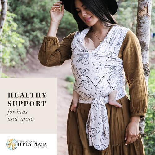Close up of the stretchable featherknit fabric on the Moby infant sling carrier