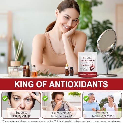 Supplement bottle label highlighting natural microalgae source and potency details