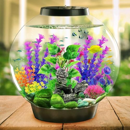 Detailed view of detachable roots on artificial plastic plants for easy aquarium cleaning.