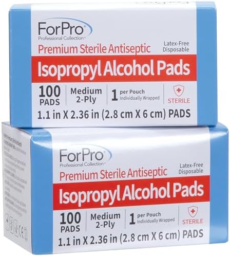 Individually wrapped 70 percent isopropyl antiseptic wipes for medical use