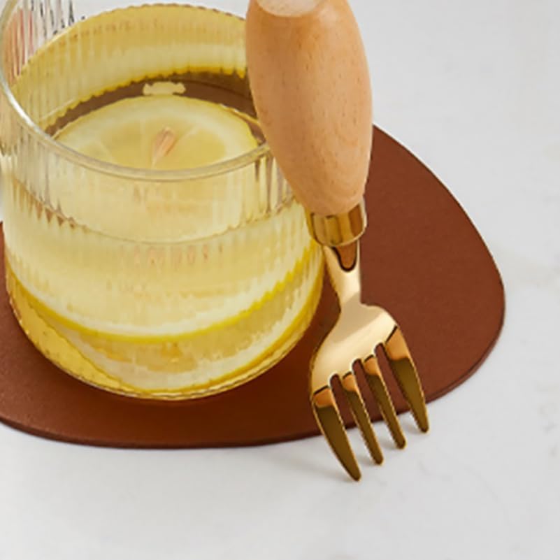 Top view of Pretyzoom stainless steel fork and curved spoon set