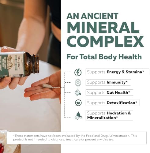 Triquetra Health Flora Fulvic capsule display showcasing the clean plant based trace mineral powder inside