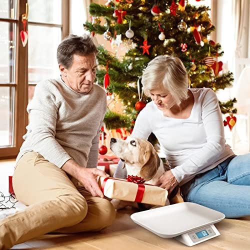 MINDPET-MED scale measuring small pet food and formula milk in milliliters