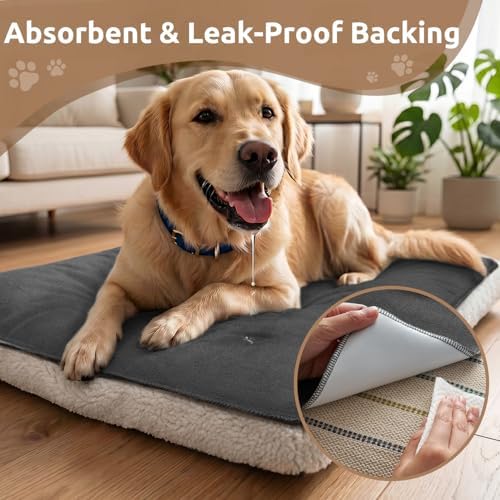 Waterproof polyurethane backing of the MontVoo dog mat preventing liquid leaks.