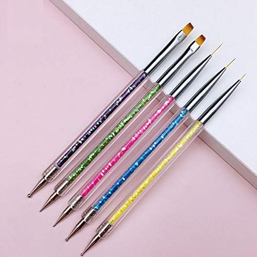 Close up view of the fine nylon liner brush tips in five different precision lengths.