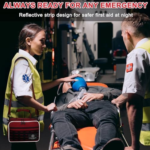 Emergency medical supplies for car camping and hiking by Vriexsd