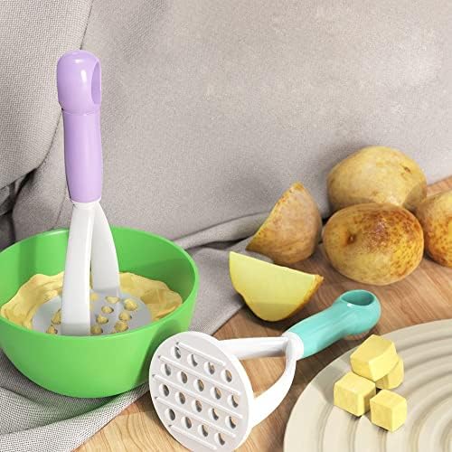 BergHOFF Leo non stick friendly vegetable masher angled view showcasing the seamless handle connection.