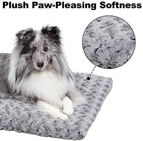 MidWest Homes for Pets Small QuietTime Deluxe Gray Ombr Swirl Plush Pet Bed, Machine Washable, Non-Skid Bottom, Soft Crate Mat for 24-inch Crates - Image 5