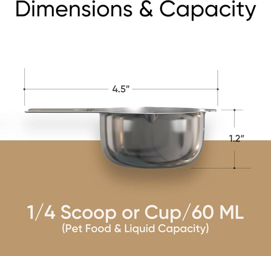 Color Up metal measuring cup with engraved paw design