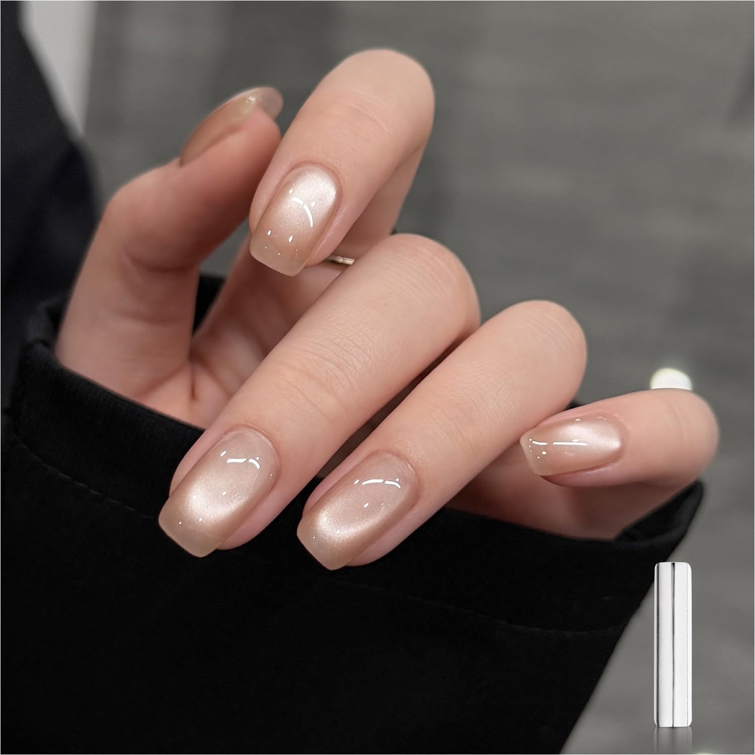 GAOY Nude Glassy Cat Eye Gel Nail Polish 16 ml bottle in 3301 Ash Blonde