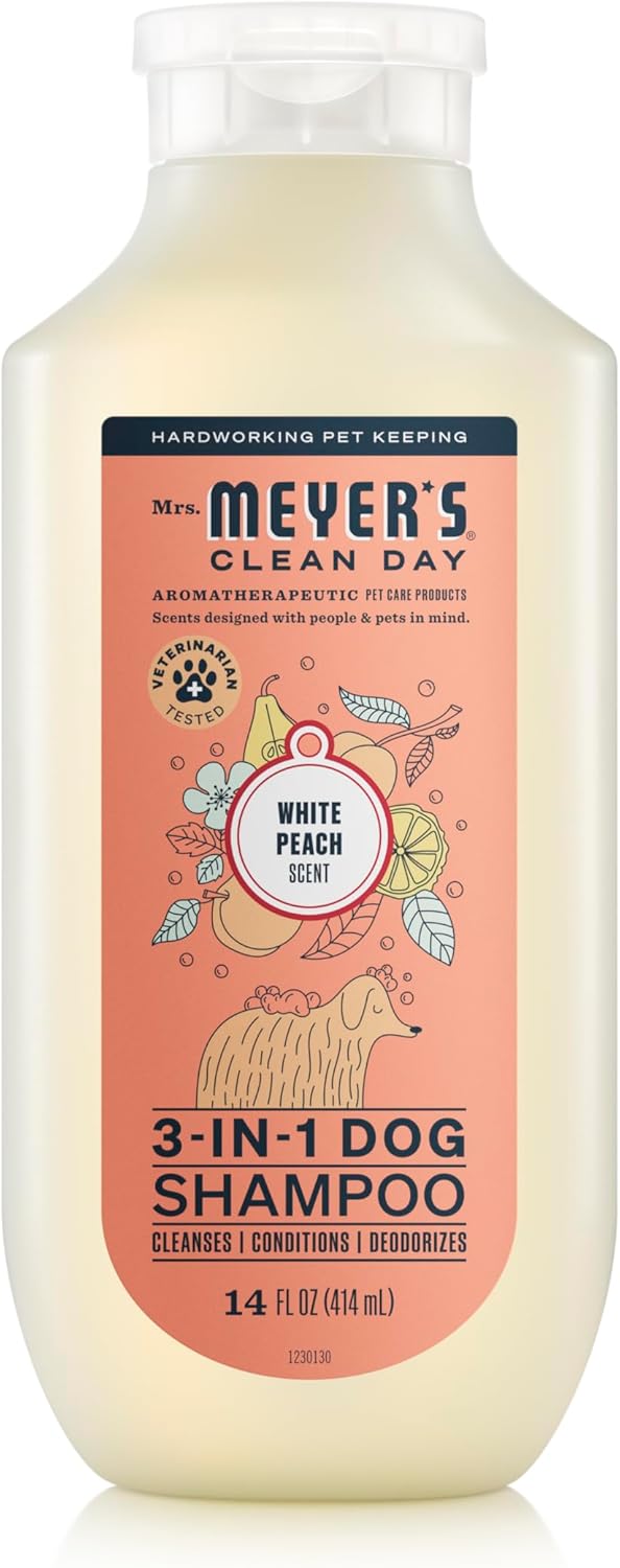 MRS. MEYER'S Clean Day Dog Deodorizing Spray, White Peach Scent, 8oz - Image 10