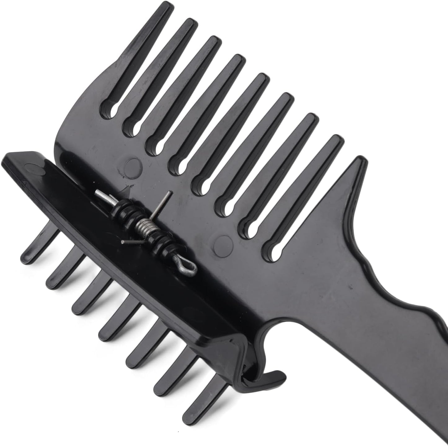 Ergonomic handle design of Welcomeget pet grooming comb for horses
