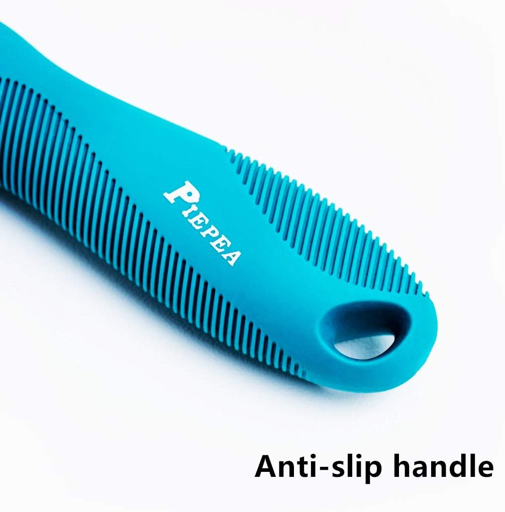 Piepea dual action long and short teeth comb on a white background