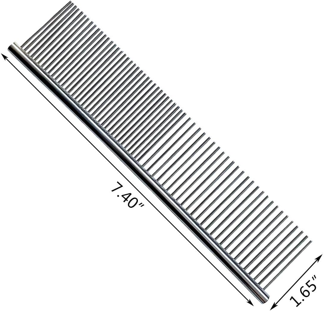 MGI Incorporates cat hair remover comb demonstrating smooth undercoat penetration on pets.