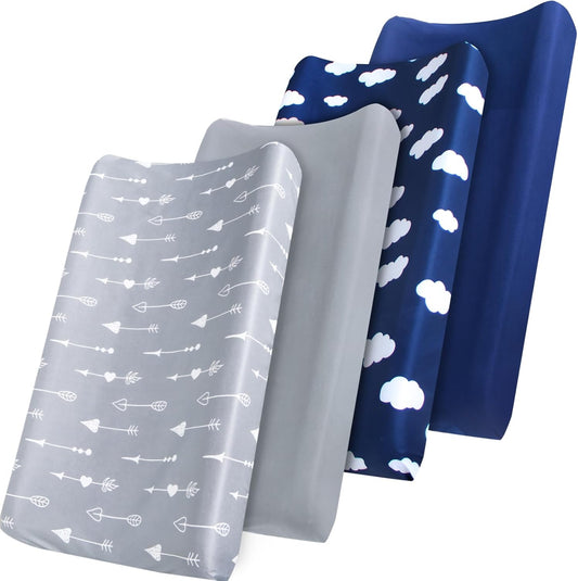 Biloban diaper changing pad covers 4 pack front view showcasing gray arrow and heart patterns.
