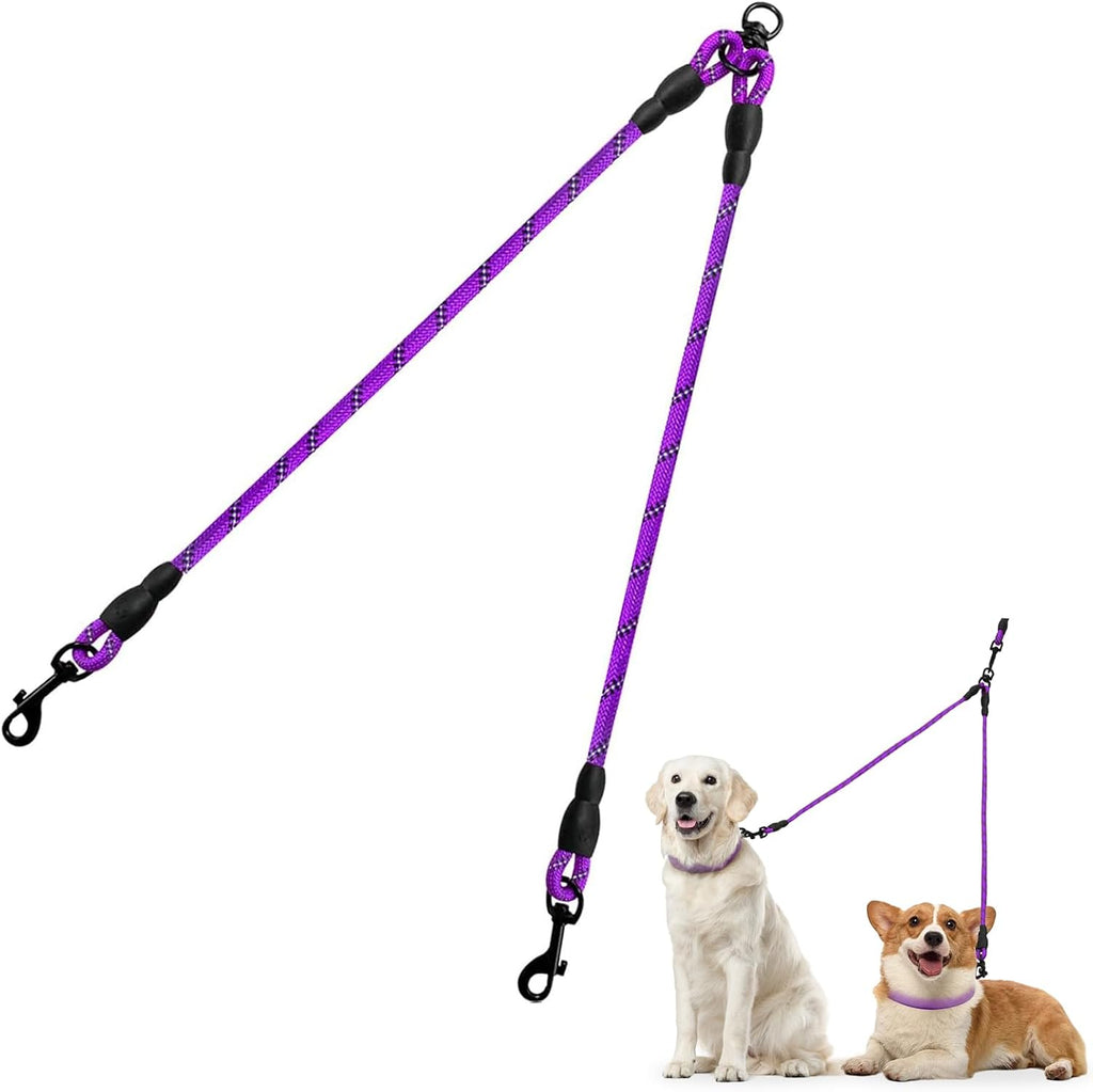 Taglory 2 dog leash splitter demonstrating how it connects to a standard main leash.