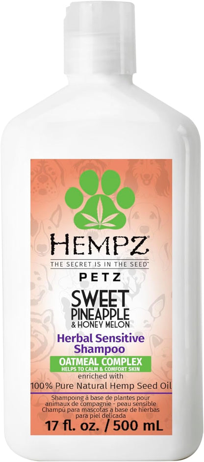 Professional grooming Hempz pet shampoo bottle for dogs and cats