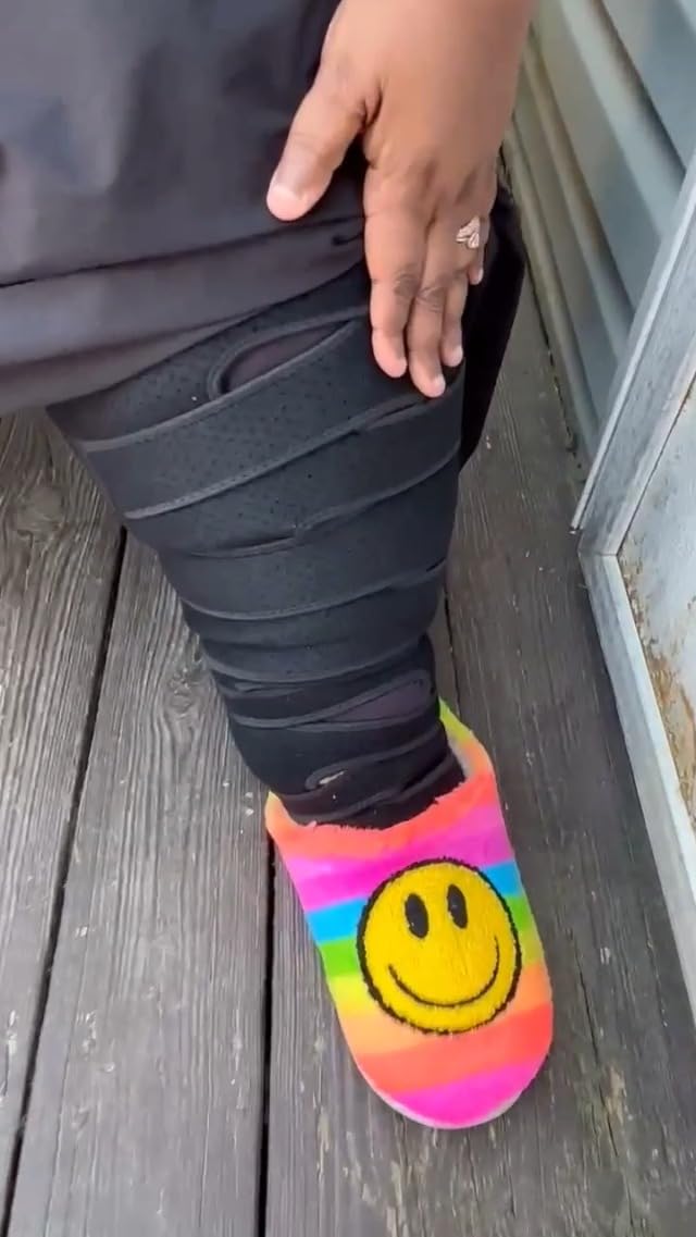 Beltwell wrap applied to ankle showing non-slip silicone lining