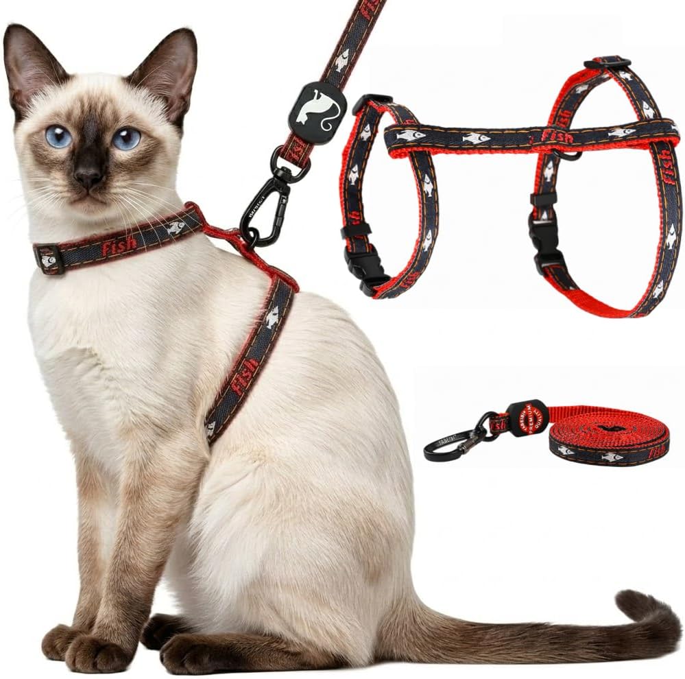Mihachi cat harness and leash set front view