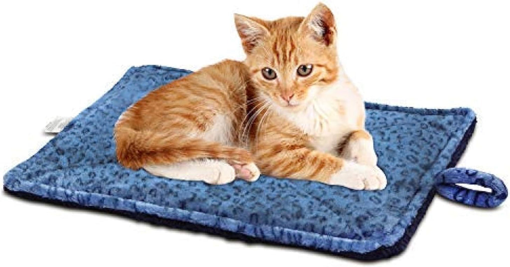 Close up shot of the super soft fleece material on the self heating dog bed.
