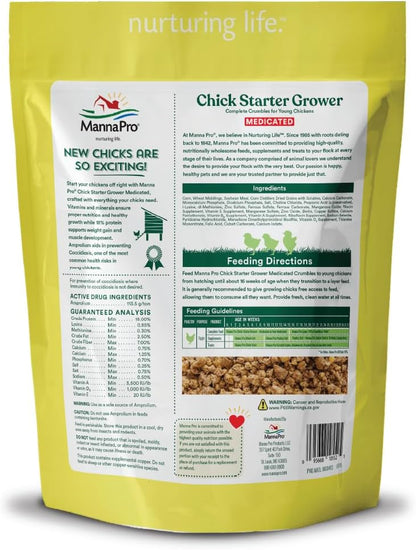 Manna Pro medicated chicken feed crumbles texture