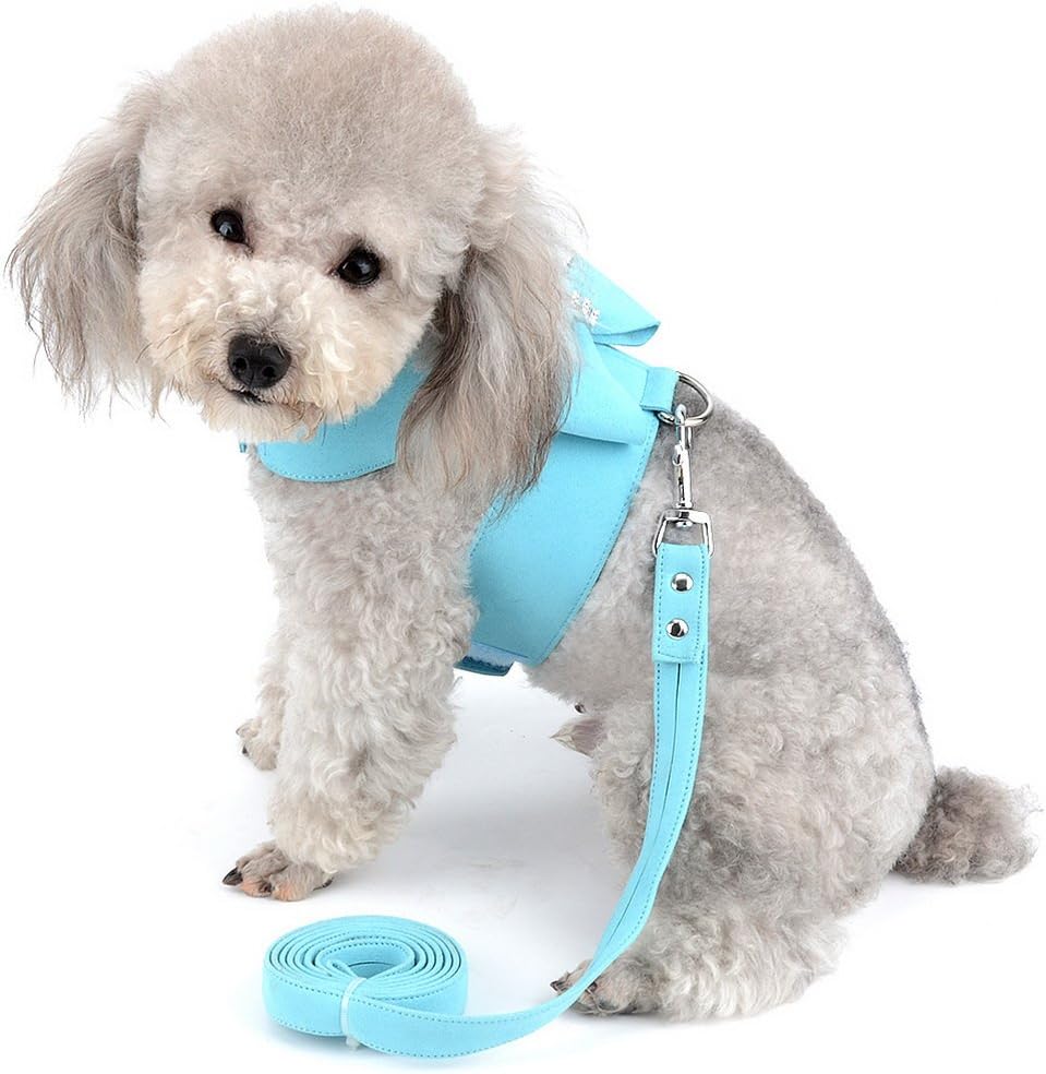 SELMAI stylish pink dog harness worn by small puppy model