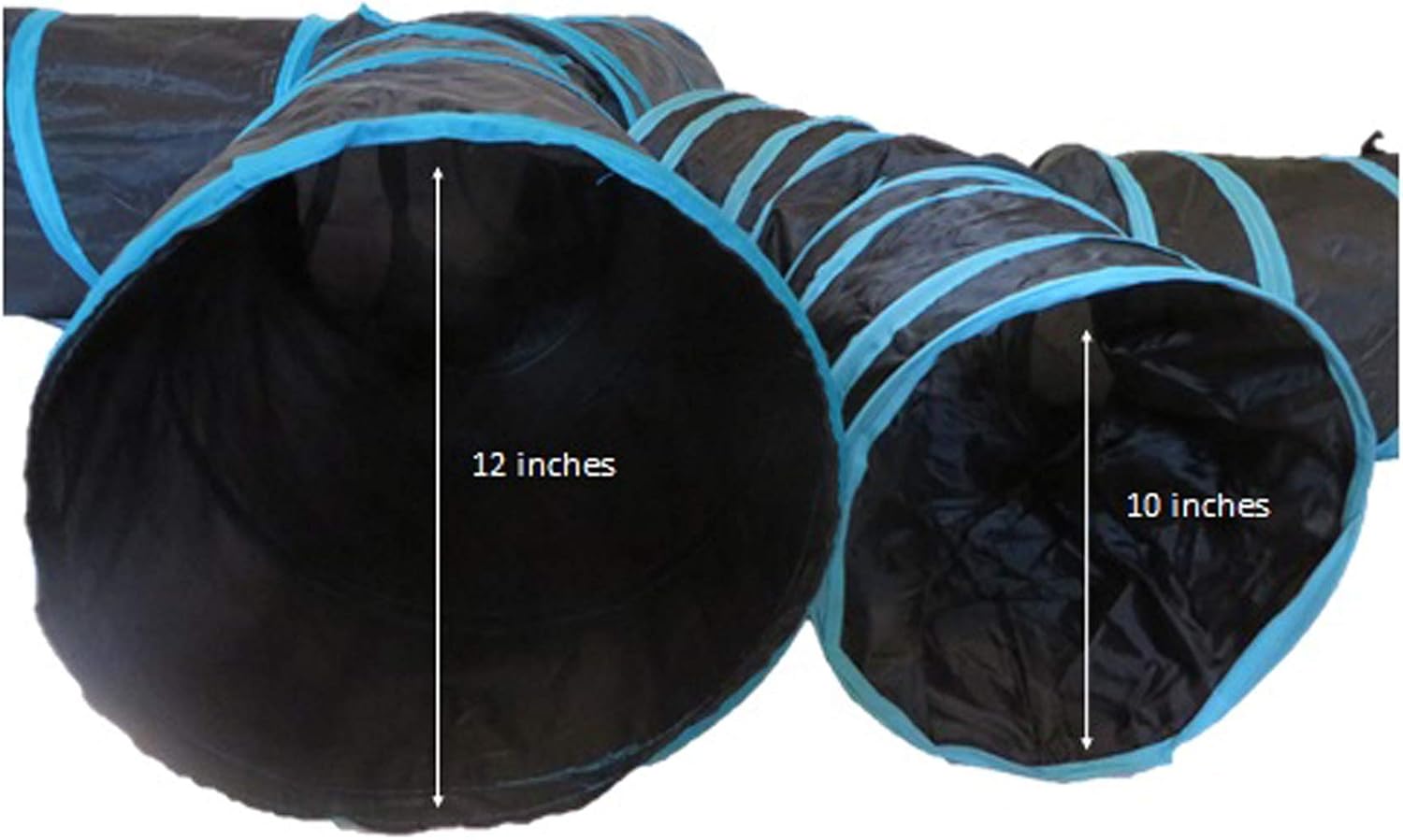 Feline Ruff three way cat tunnel displaying the central crinkle peephole feature.