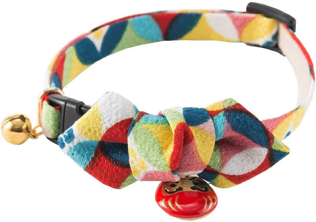 Close-up shot of the traditional Japanese kimono fabric pattern on the Necoichi cat collar.