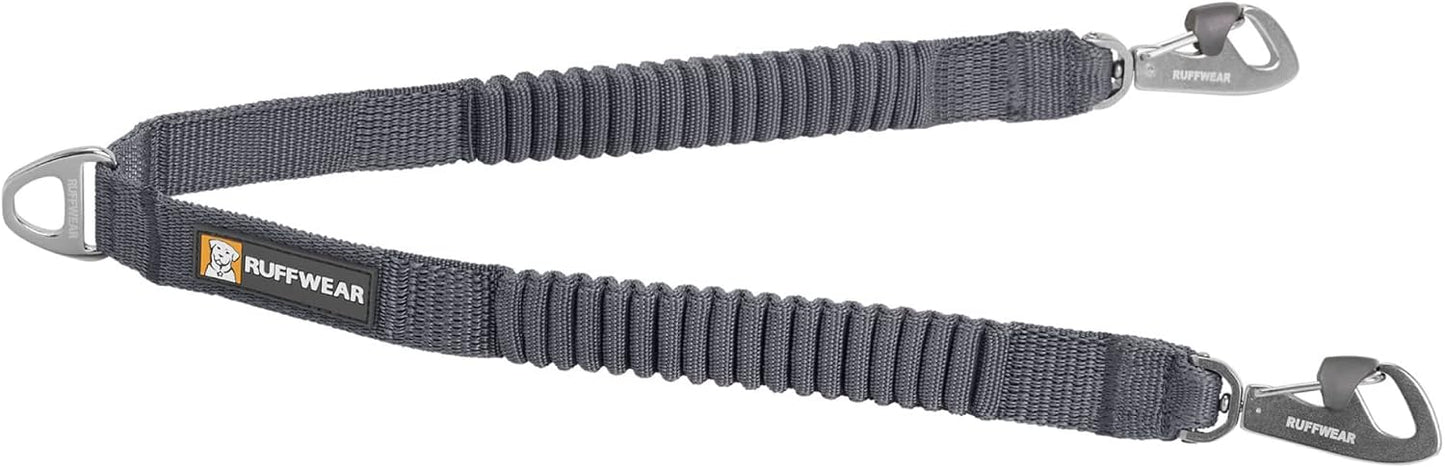 Ruffwear Double Track Coupler front view showing basalt gray shock absorbing webbing.