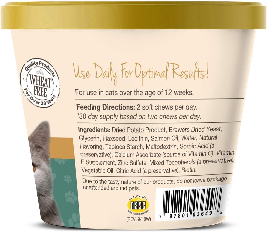 Premium wheat free cat skin and coat chews for healthy shedding control