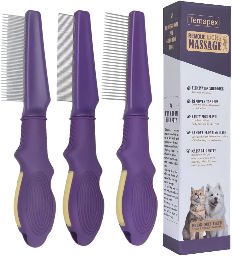 Nadusep flea comb cleaning demonstration in soapy water bowl