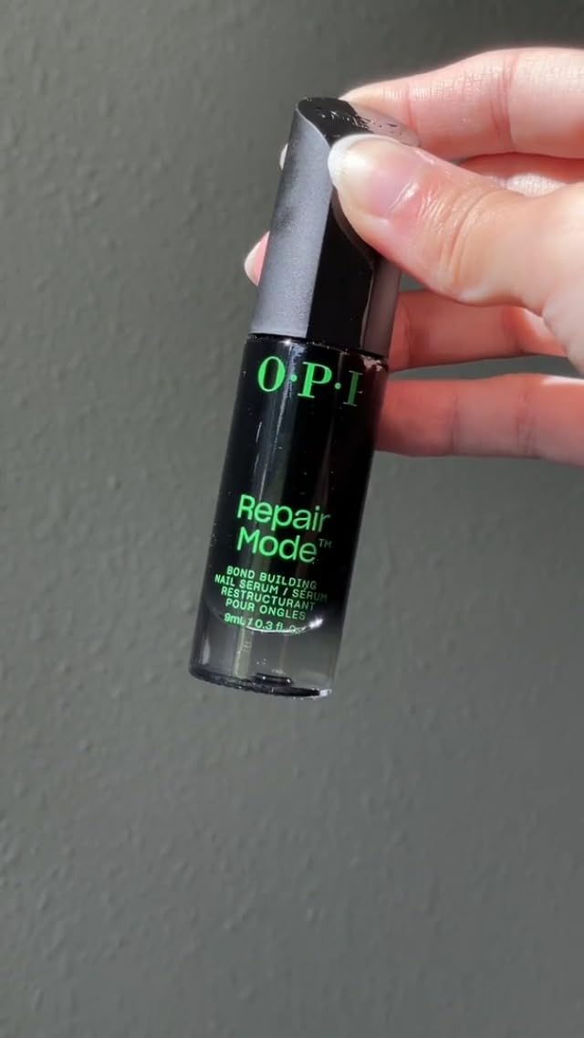 Opi Repair Mode clear keratin serum ready for application