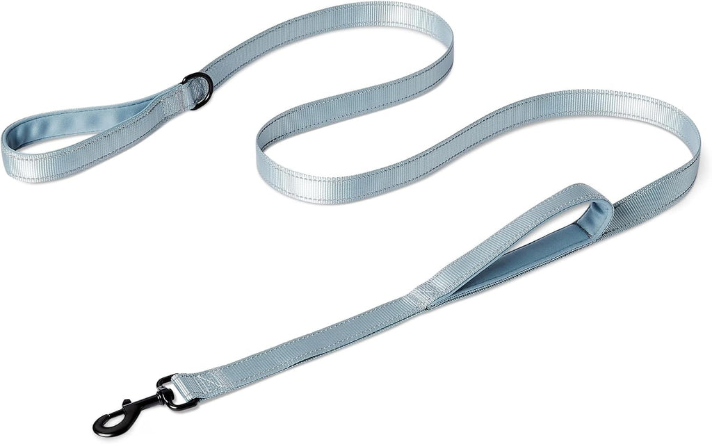 Amazon Basics dog travel set showing belt and bowl components