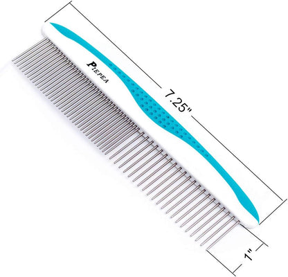 Close up of the dual action wide and narrow stainless steel teeth on pet comb