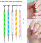 Detailed view of fine liner brush bristles