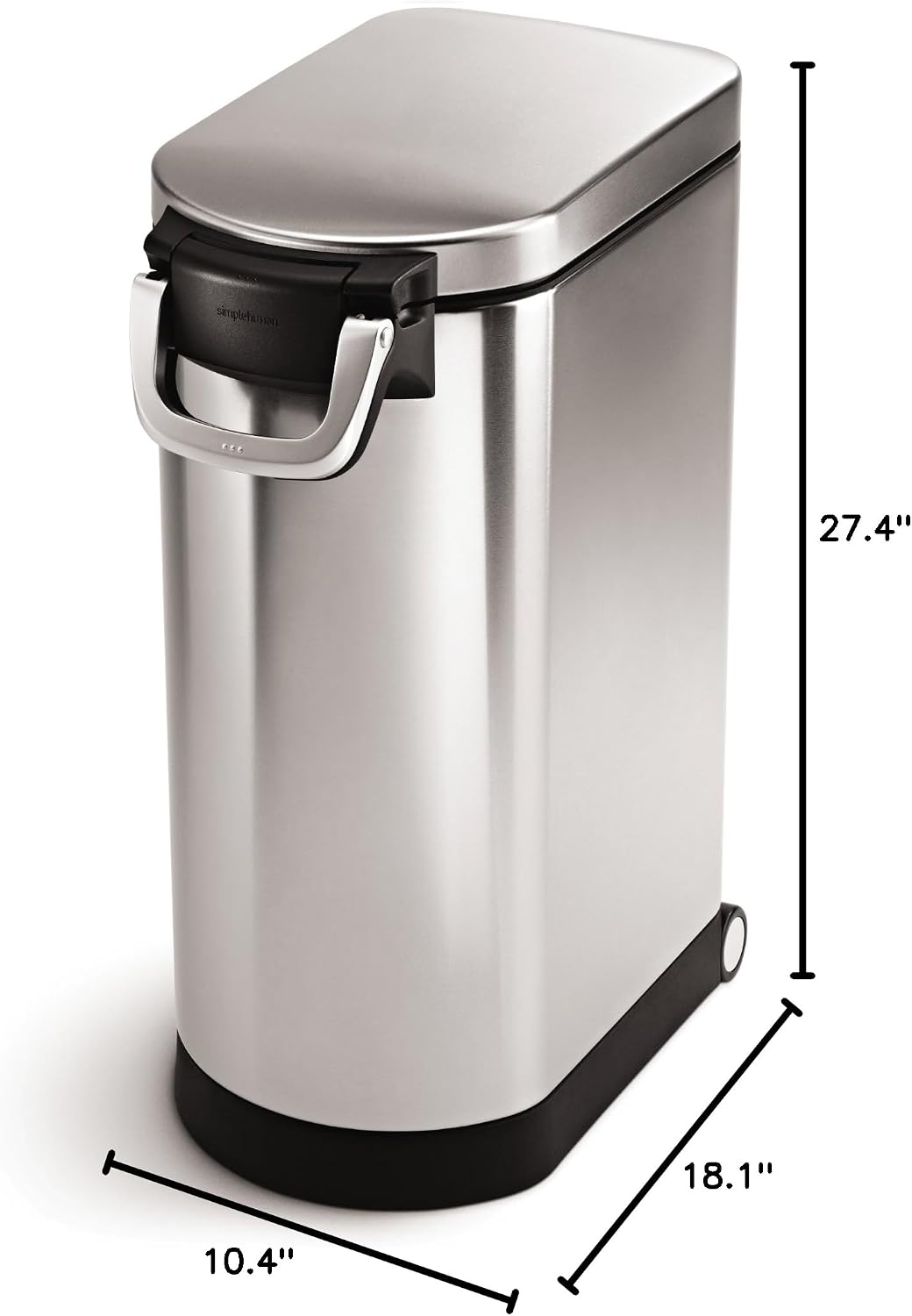 Detailed view of silicone gasket on simplehuman food storage lid
