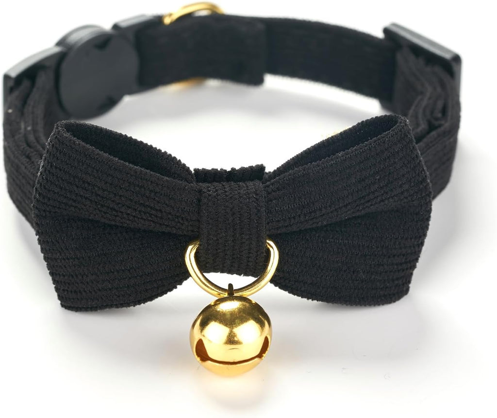 YUDOTE small male cat collar displaying the golden tracking bell and matching bowtie