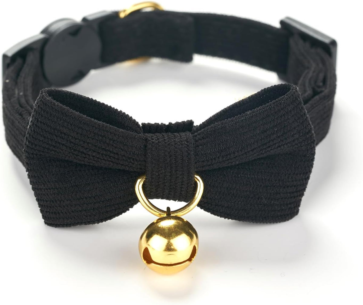 YUDOTE small male cat collar displaying the golden tracking bell and matching bowtie