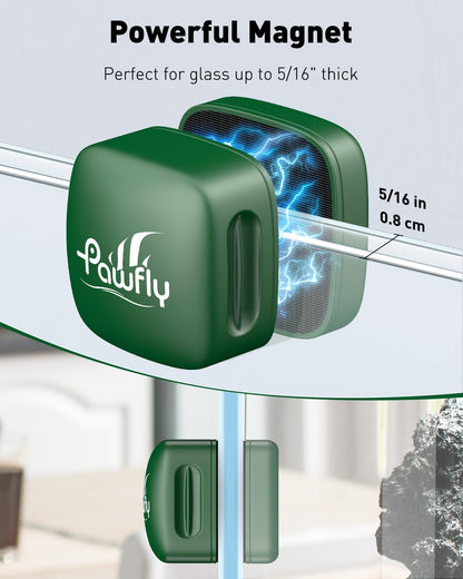 High strength magnetic aquarium brush demonstrating powerful glass cleaning action.