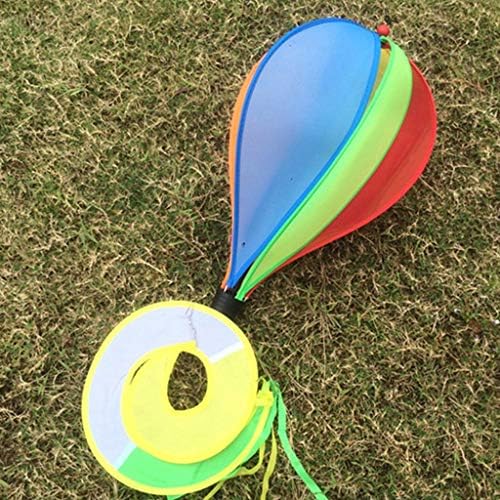 Close up of durable fabric construction and curly tail of the spinner